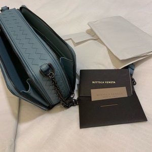 Bottega Veneta Intrecciato Camera Double Zip Chain Bag - Excellent Condition